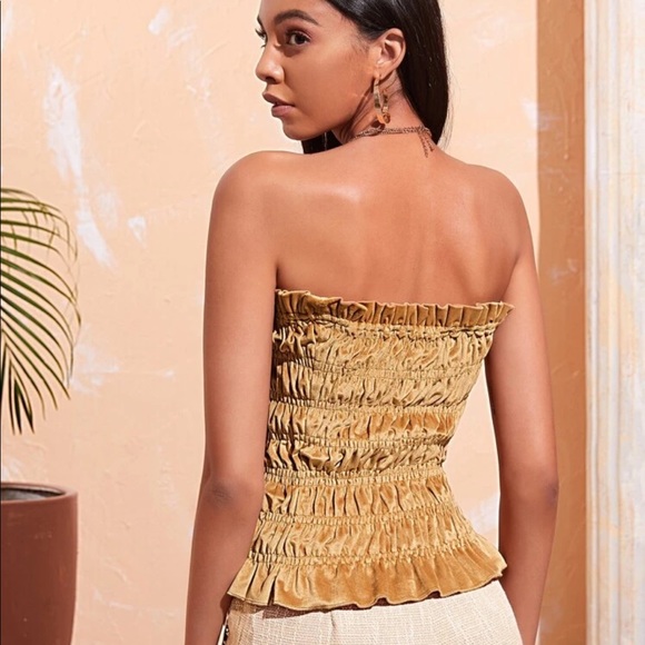 🌻 Gold Velvet Shirred Gathered Tube Top - Picture 4 of 7